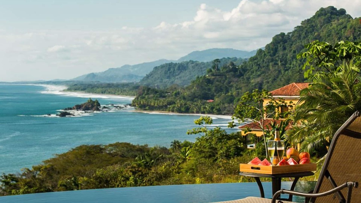 Dominical Villa | Suenos Pacificos, Featured in International Luxury Homes Magazine