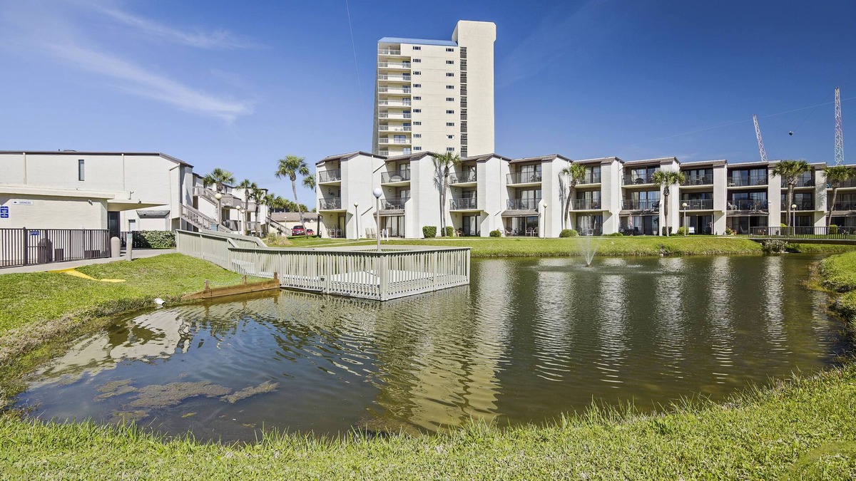 Panama City Beach Condo | Sugar Beach by Book That Condo