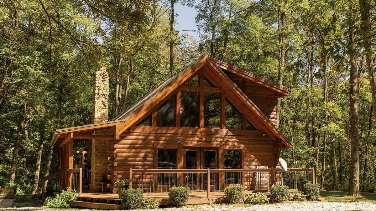 Waveland Cabin | Sugar Creek Cabin w/Nordic spa bordering 2 state parks!