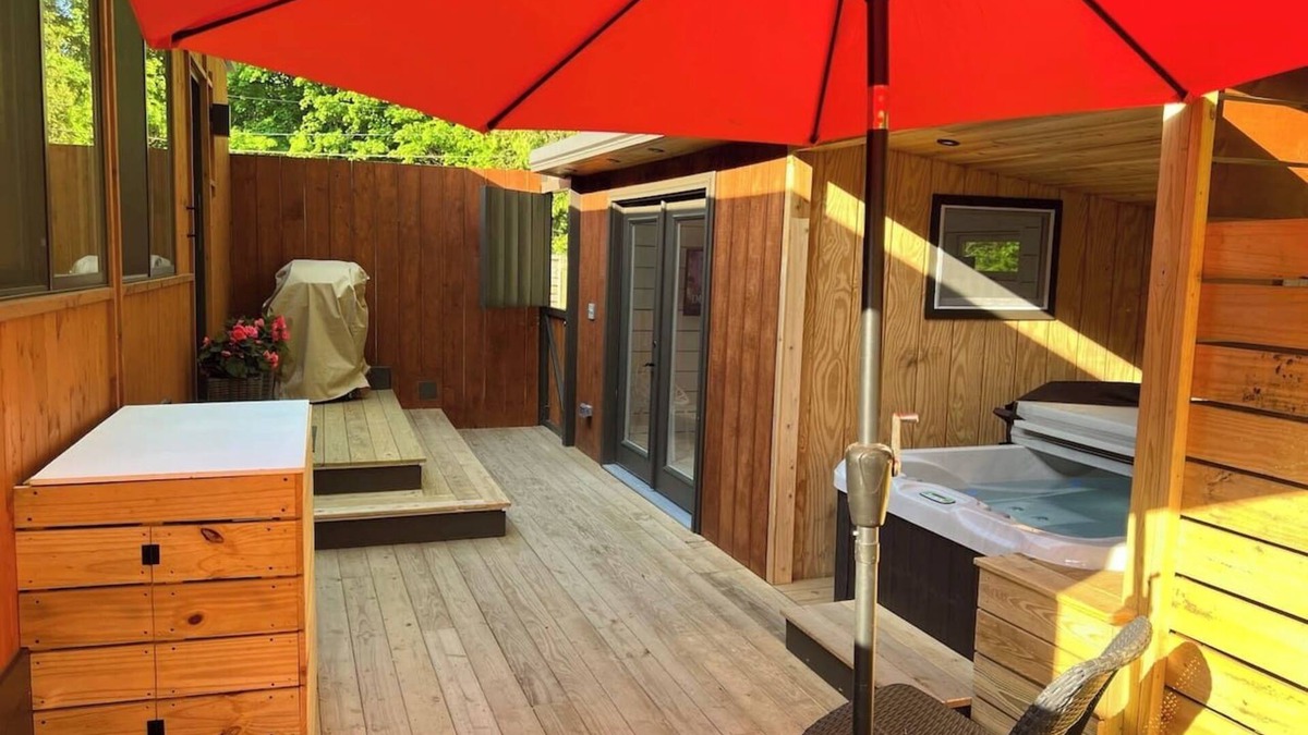 Chatham House | Sugar Shack - 300 square feet of pure sweetness.