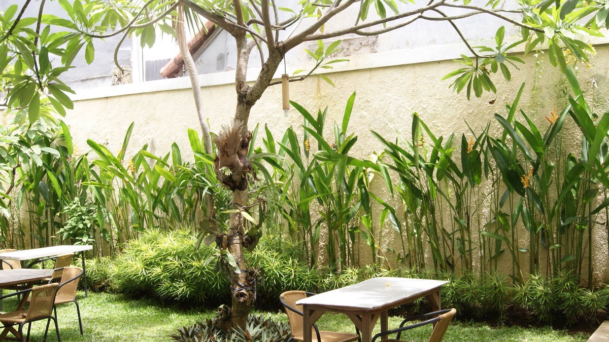 Sidakarya Bed & Breakfast | Sugiras Living