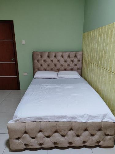 Machala House | Suit semi amoblada