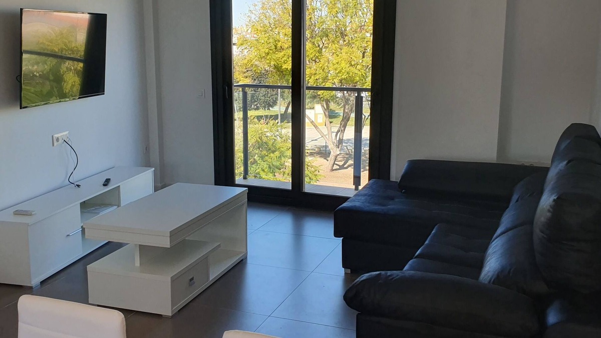 San Jose de La Rinconada Apartment | SUITABLE. RAFAEL 8 KM FROM SEVILLA NEXT TO THE NEARBY STATION