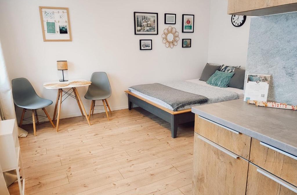 Teublitz Apartment | Suite 13 Apartment mit Netflix