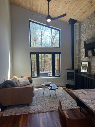 Skyland Villa | Suite 15
