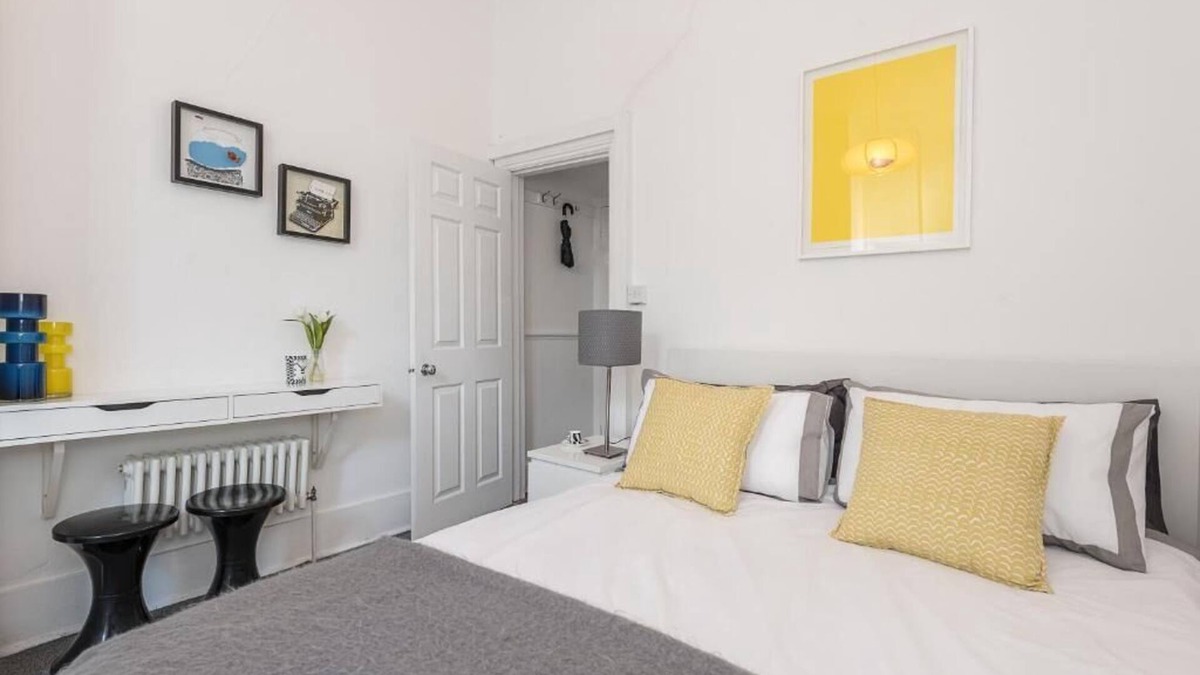 Belsize Apartment | Suite 3 Belsize Park garden flat