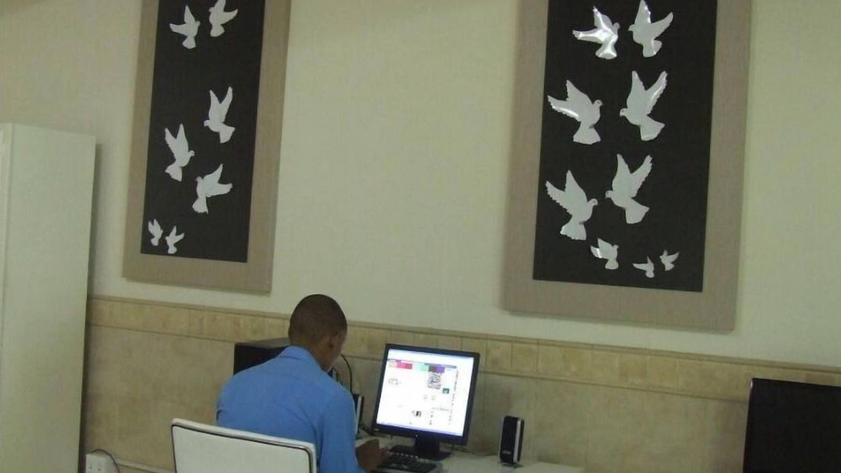 Kempton Park House | Suite 7-Doves Nest Guest House-Bed and Breakfast