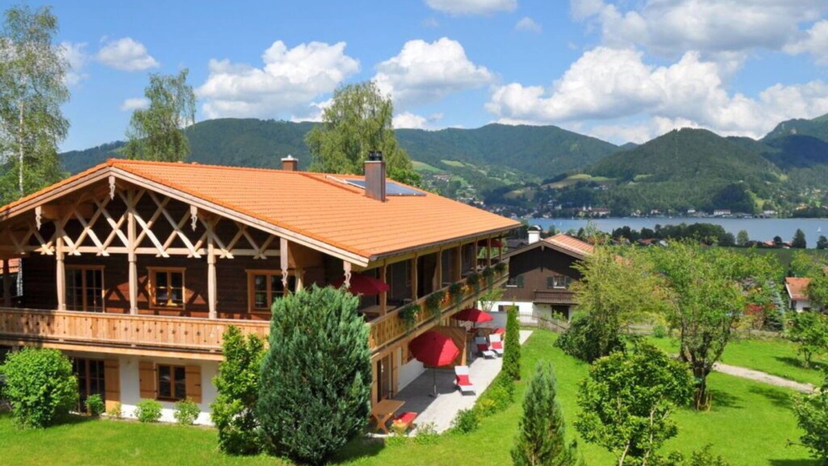 Abwinkl Ski Chalet | Suite Beech Modern retreat