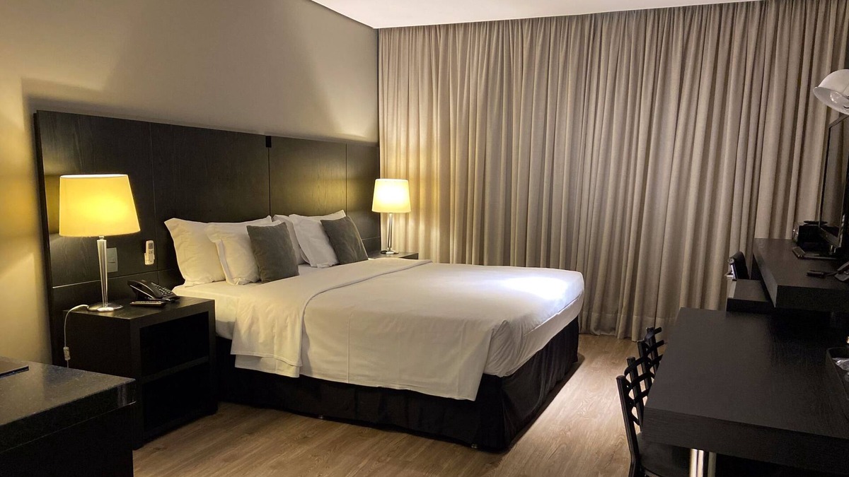 Matriz House | Suite Double with kitchen by ¼ UmQuarto 7-PR.