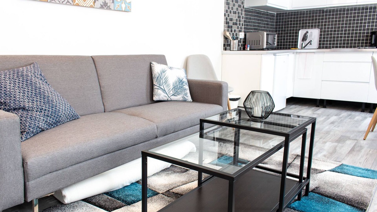 Saint-Quentin Apartment | Suite-Ensuite-Garden view