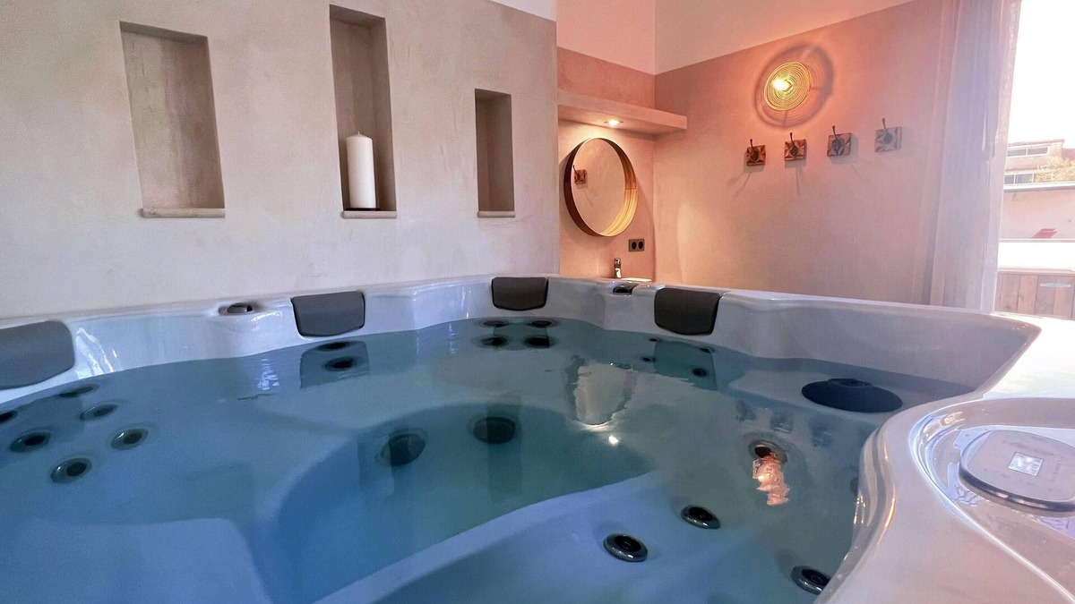 St.-Remy-de-Provence Apartment | Suite Familiale, Les Logis de Cocagne, Le Bleu