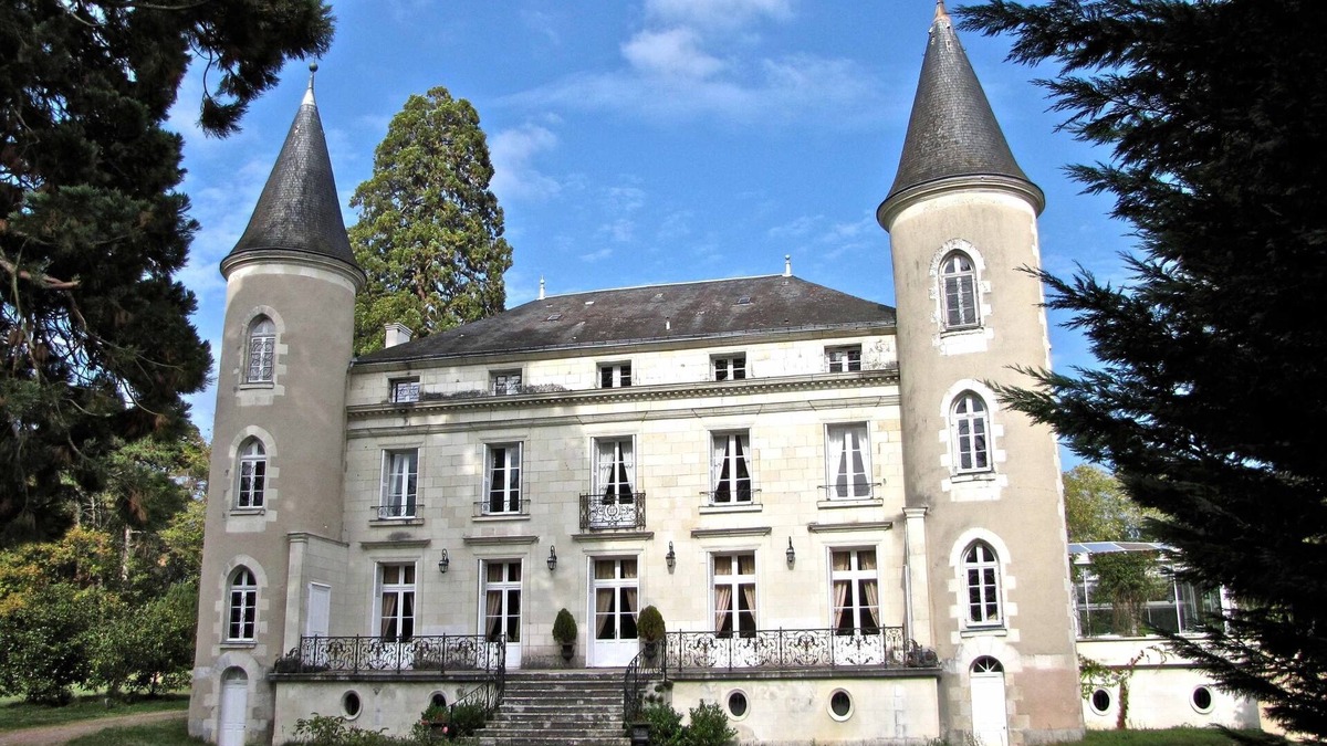 Tournon-Saint-Pierre House | Suite Famille 2A + 3e/chateau Touraine
