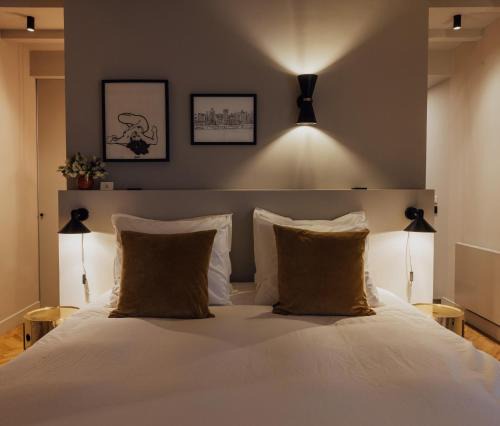 De Weteringschans Bed & Breakfast | suite no 7, RENOVATED FEBRUARY 2025