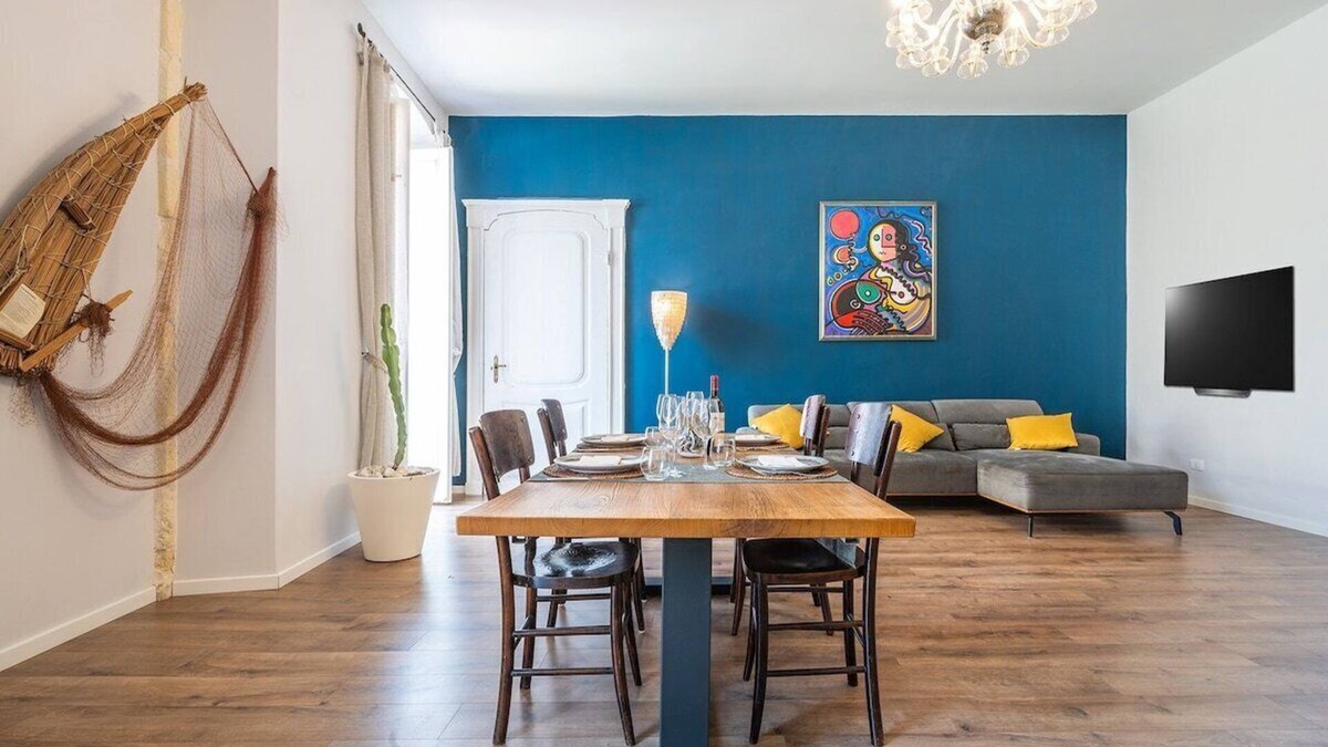Marina District Apartment | Suite Palazzo Ravenna