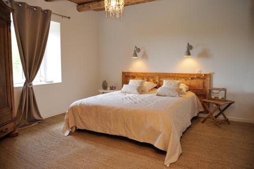 Siaugues-Sainte-Marie Bed & Breakfast | Suite romantique dans centre de bien-être Au chant de l'eau