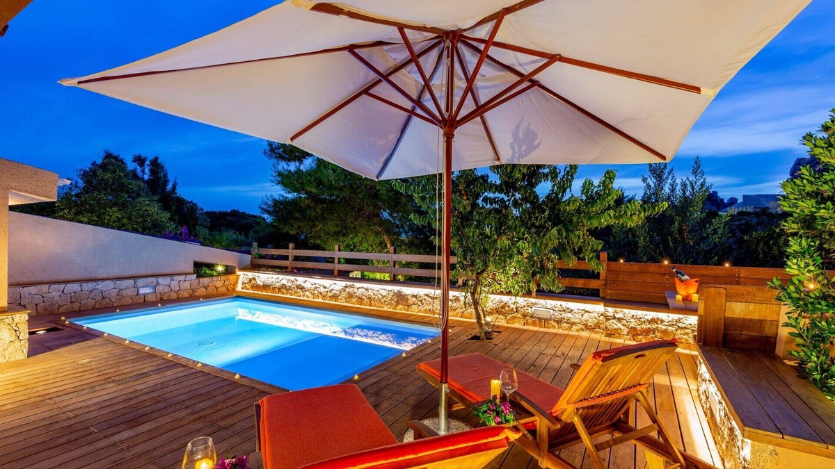 Costa Paradiso Resort | Suite Rosa 7 with private pool