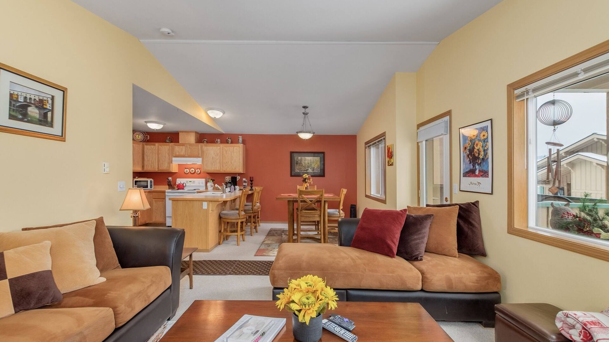 Downtown Leavenworth Condo | Suite Serenity-Adventurepark, Village, WIFI, Park