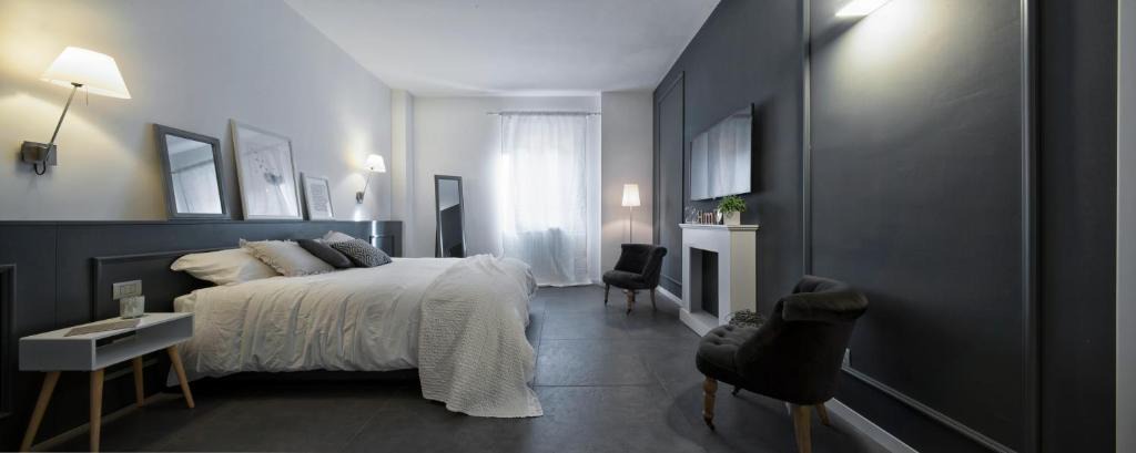 Voghera Apartment | Suite Vogue Visconti