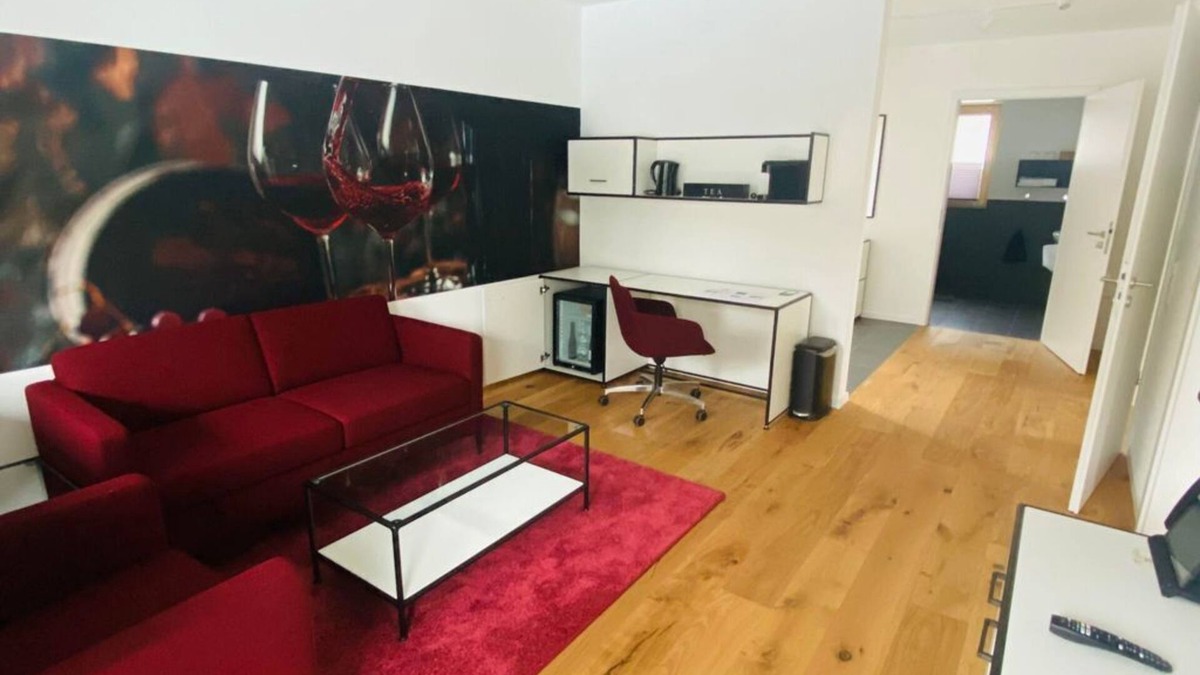 Wintrich House | Suite with 2 bedrooms at ground level - Plein Hotel