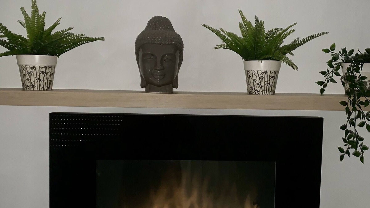 Altviller Apartment | Suite with cinema room and private spa