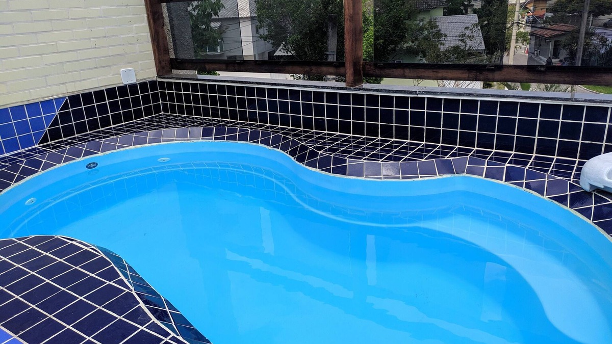 Campo Grande House | Suite with exclusive pool, barbecue and whirlpool.