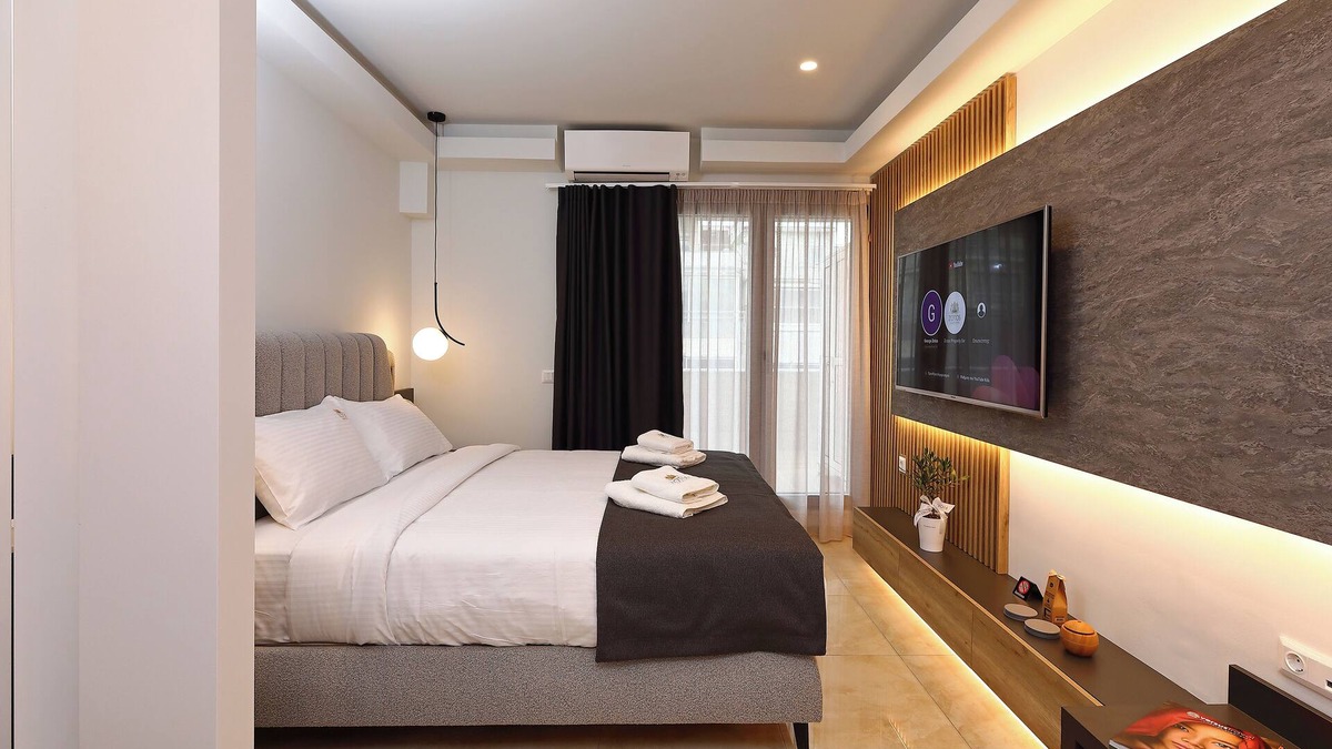 Thessaloniki City Centre Apartment | Suite with Terrace | Zotos Luxury Living #13