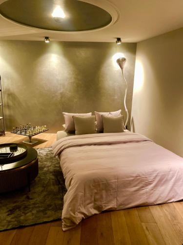 Muhlebach Apartment | Suite3, 7 min walk from Opera or Lake