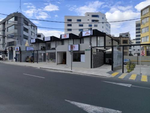 Quito Apartment | Suites & Estudios Inglaterra II