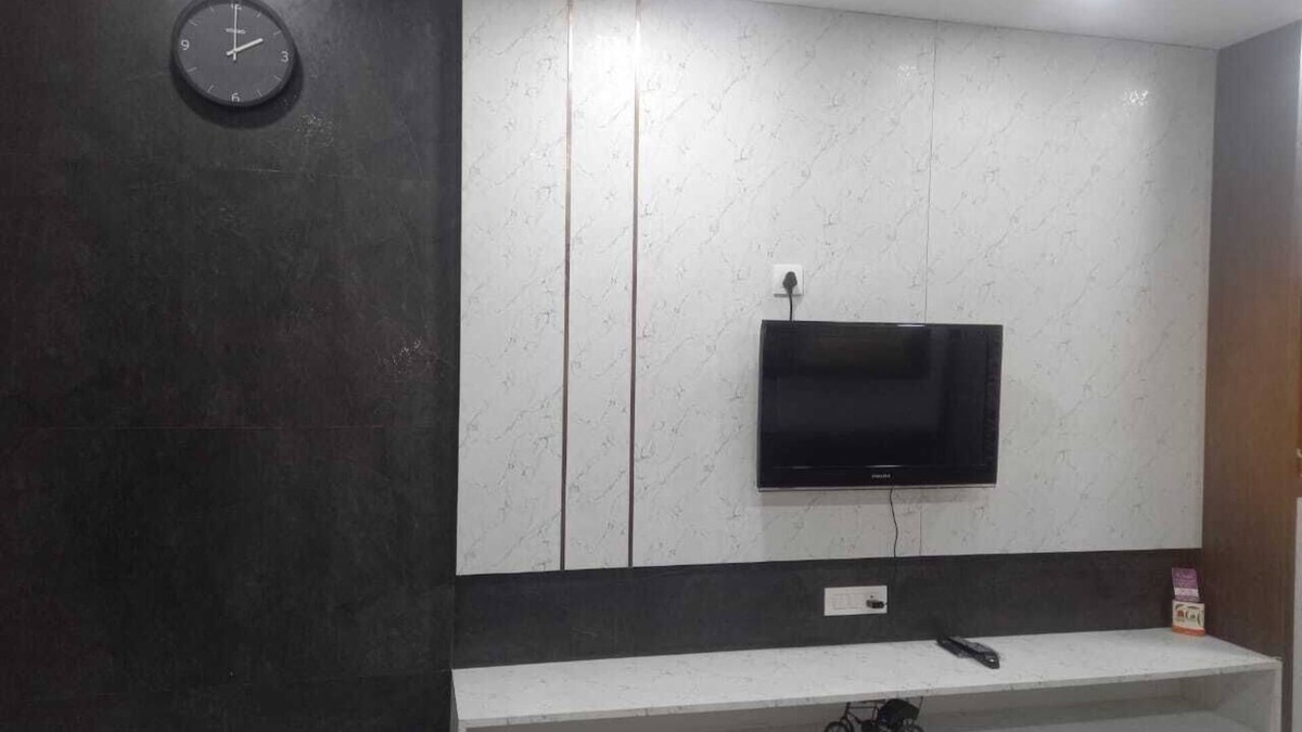 Pune Apartment | Sukoon Heaven: Tranquil Retreat" Kalyani Nagar
