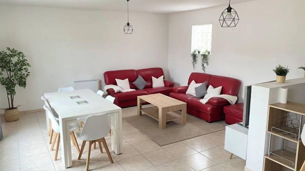 Sully-sur-Loire House | Sully-sur-loire: Pleasant house in town center