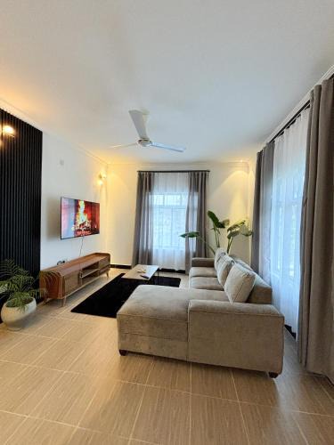 Bwejuu Beach Bed & Breakfast | Sumaku Beach House
