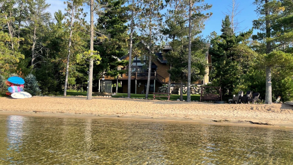 Ossipee House | Summer 2026 is open for reservations and they're going fast!