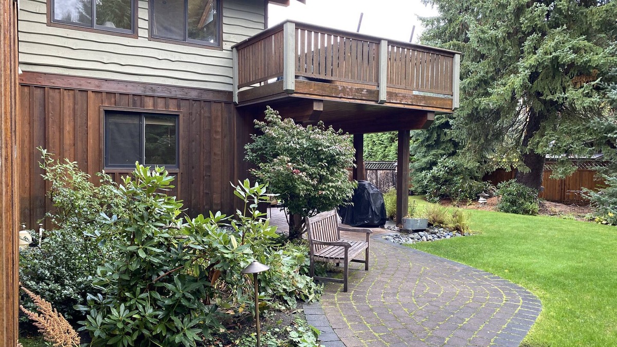 Whistler Apartment | Summer Adventure! Outdoor Space w/Mtn Views - by Lost Lake Trails & Tennis Crts