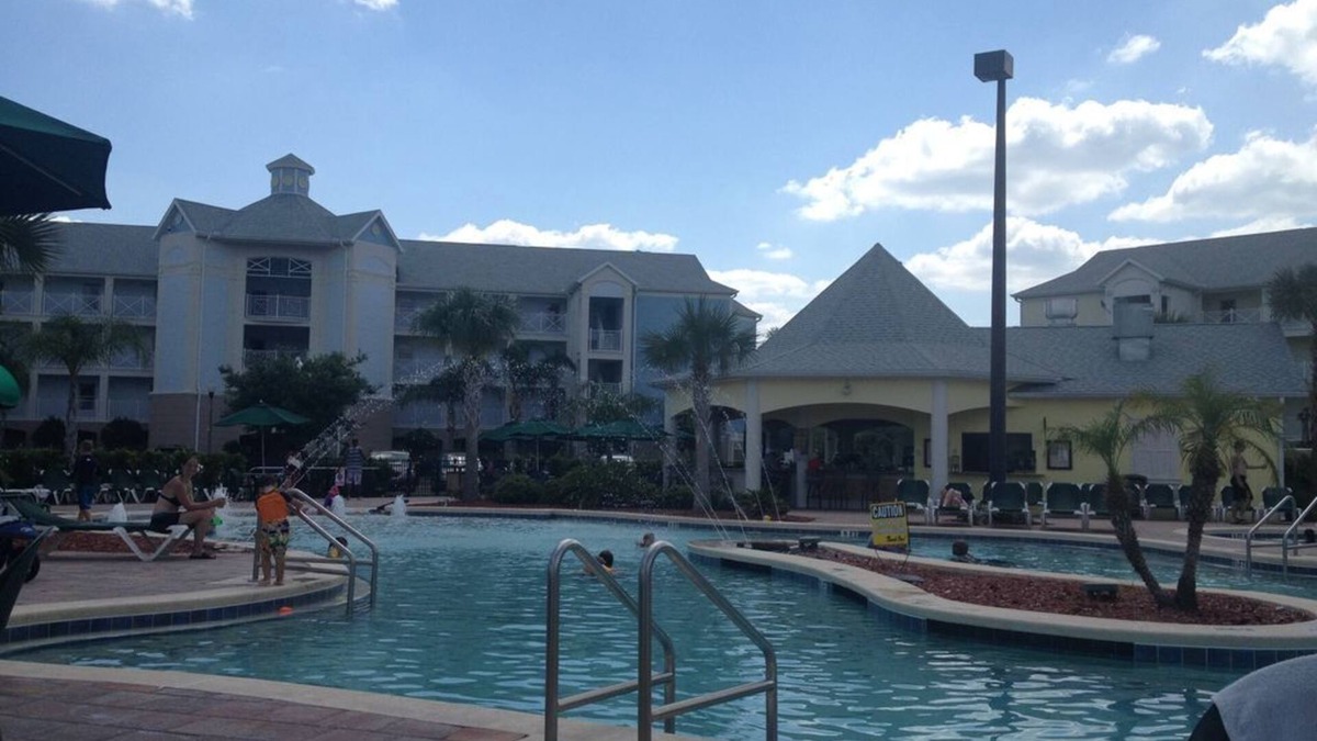 West Kissimmee Resort | Summer Bay Resort Vacation Rental,1 bedroom, 6 Miles From Disney.