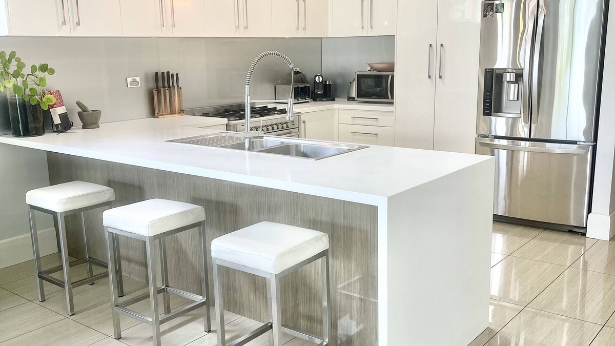 Henley Beach House | SUMMER BREEZE PETS WELCOME🏖️🌊