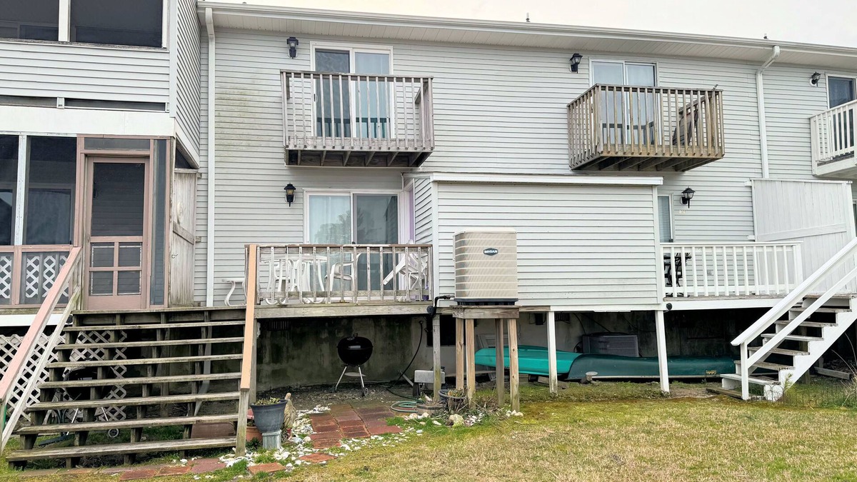Deep Hole House | Summer Creek - Waterview - Shared Dock, LINENS & TOWELS