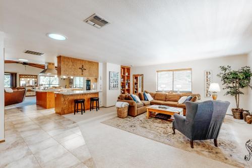 Groveland House | Summer Creek