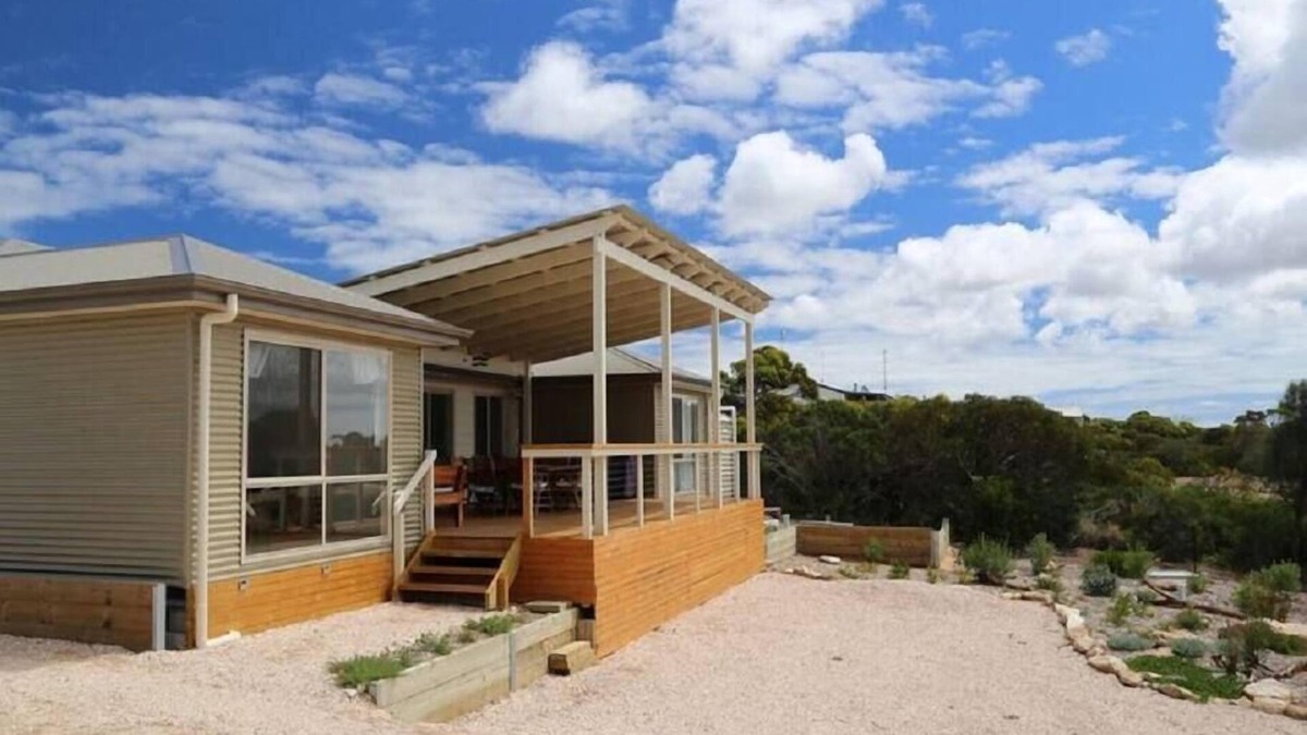 Warrenben House | Summer Dayz Marion Bay