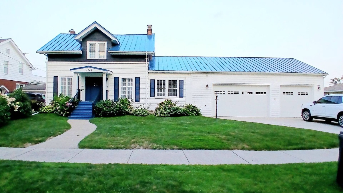 Algonac House | Summer Haven waterfront retreat, Algonac, MI.