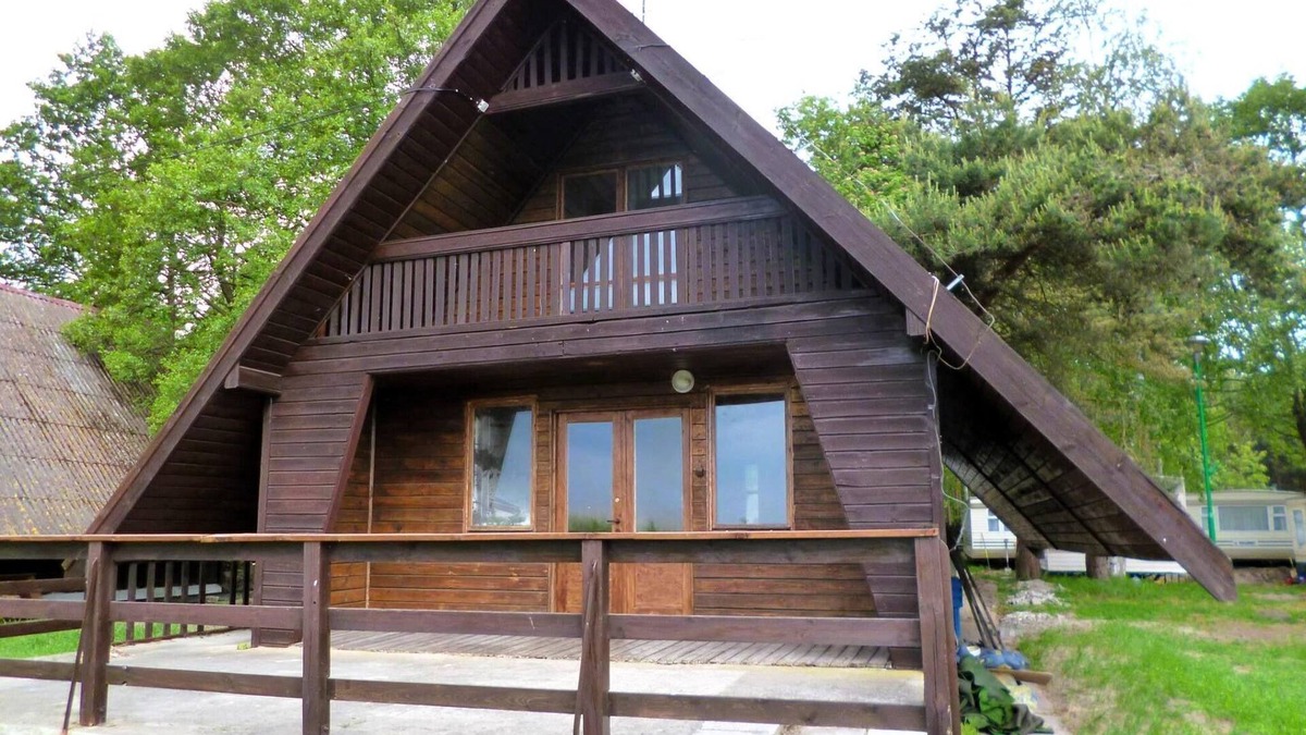 Mielno House | Summer House by Lake Jamno near the Sea