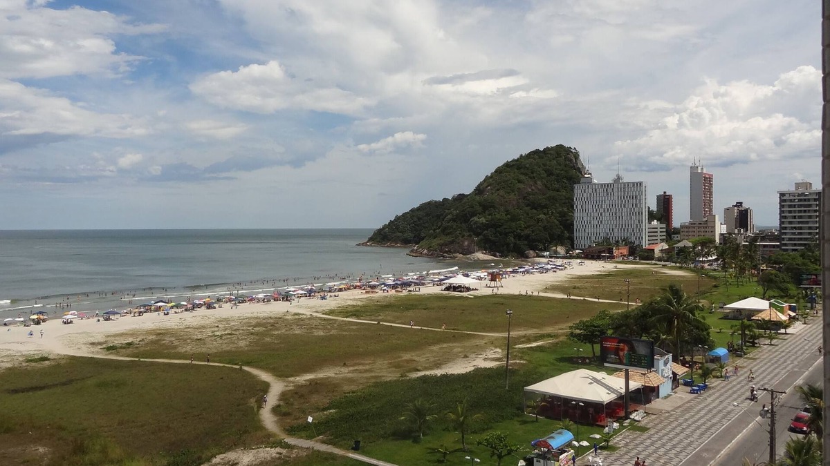 Matinhos Apartment | Summer in the best apartment in Caioba!
