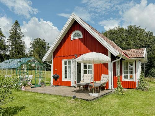 Simlangsdalen House | Summer Living In Nature And Lakeside In Halland