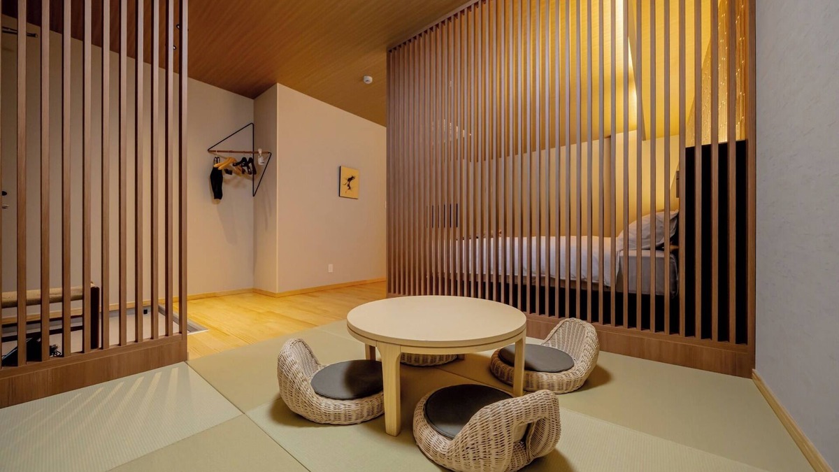 Hatsukaichi Hotel | Summer trip plan for friends and family J203/Hatsukaichi Hiroshima