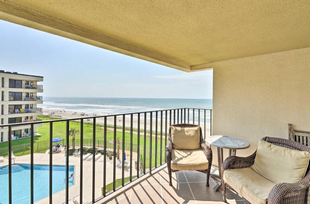 Indian Beach Apartment | Summer Winds Resort Condo with Ocean Views!