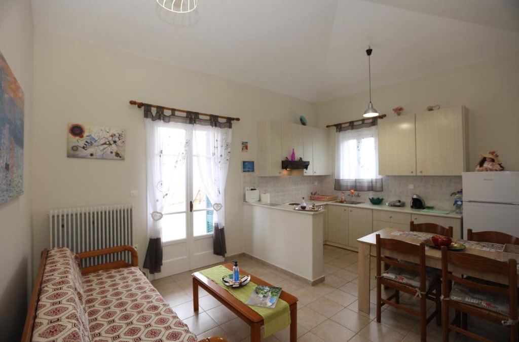 Andros Town Apartment | SummerAndros Meliti