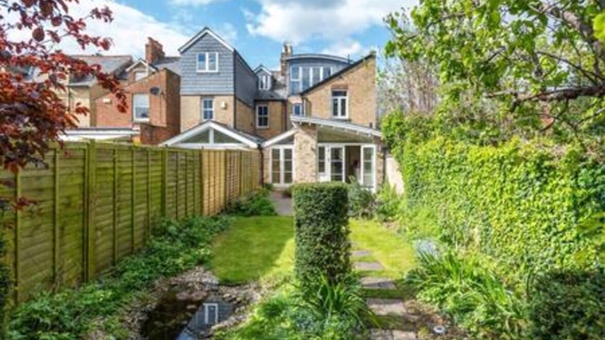 Summertown House | Summertown 4-BR Family Home - Bright & Spacious