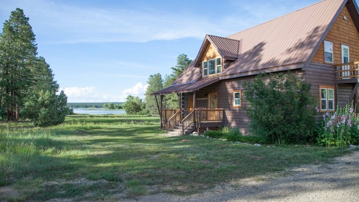 Mancos Cabin | Summit Lake Cabin Near Mesa Verde National Park, Durango, and skiing