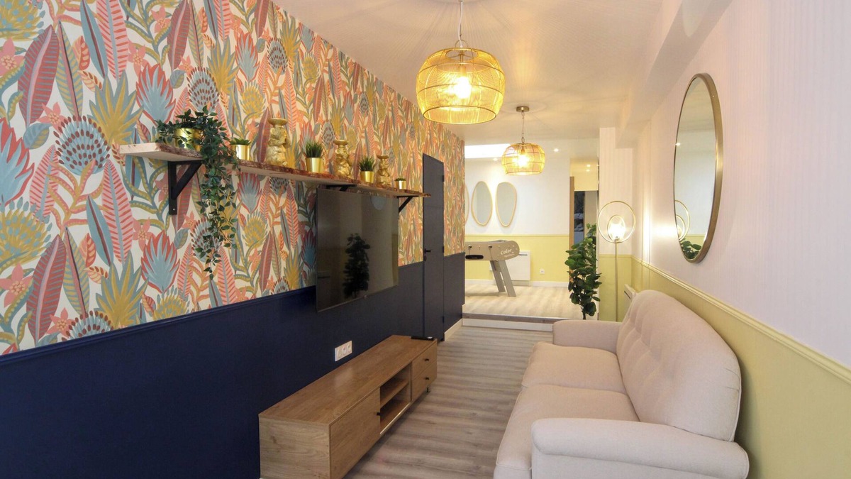 Boulogne-Centre Apartment | Sumptuous apartment with games room