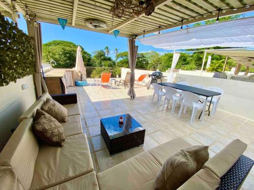 Coco Apartment | Sun And Waves Getaway