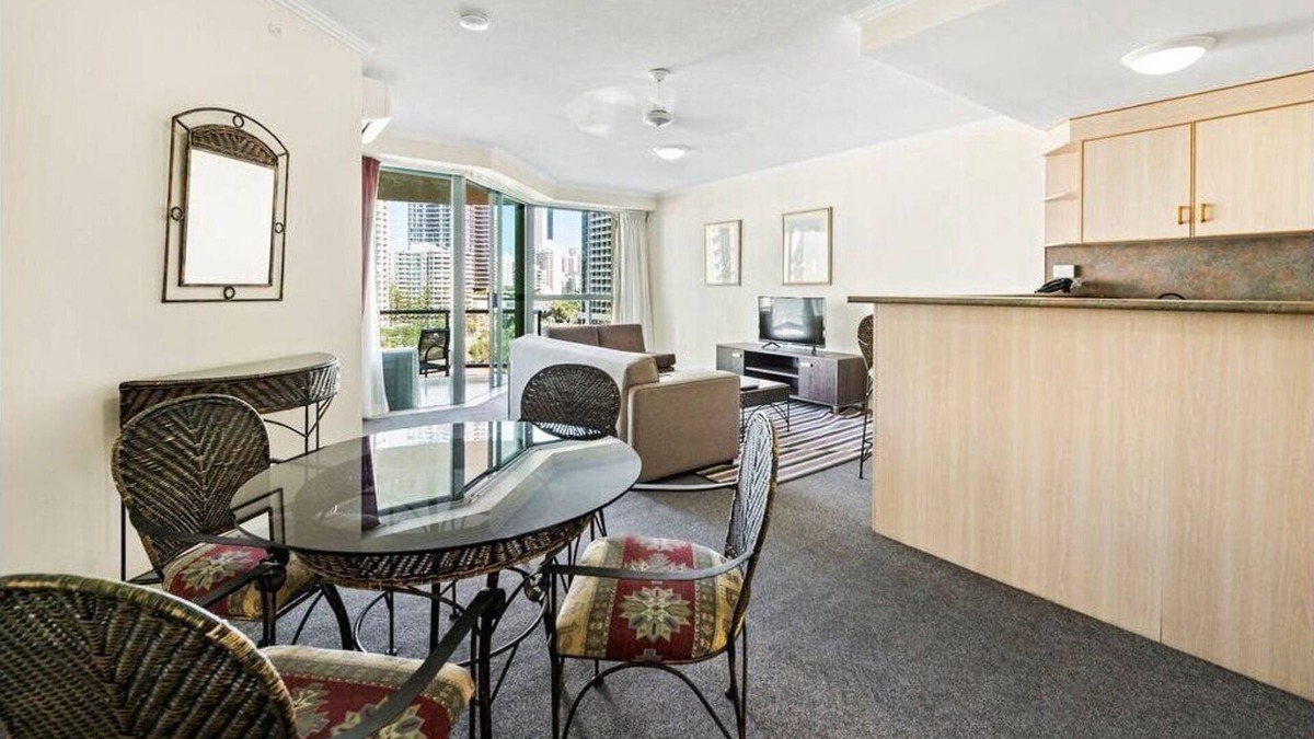 Gold Coast Apartment | Sun City Ocean Views